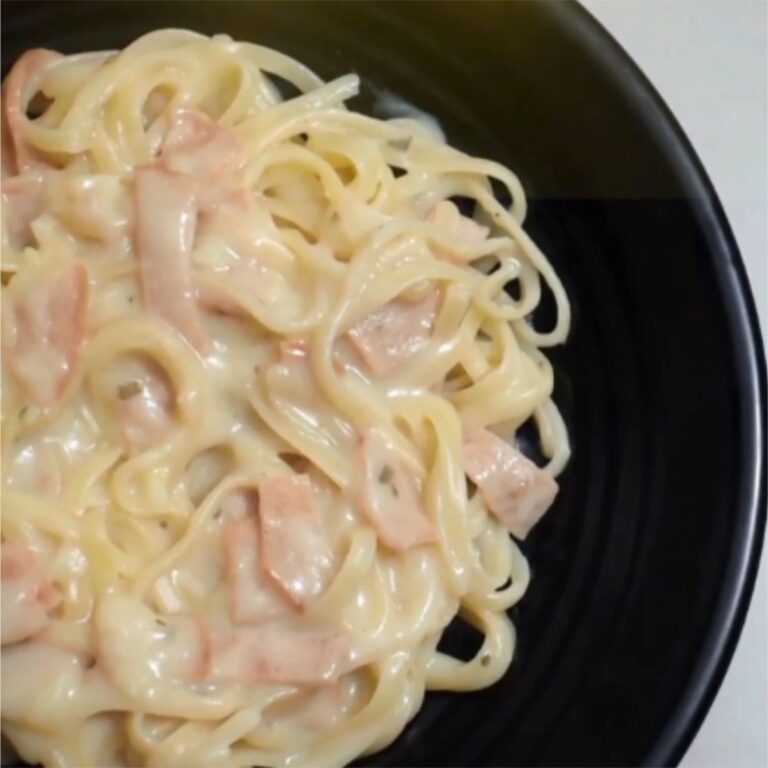 Fettuccine mushroom sauce|fettuccine|Bawang putih|smoked chicken||tumis|fettuccine sauce|tambah fettuccine|angkat fettuccine